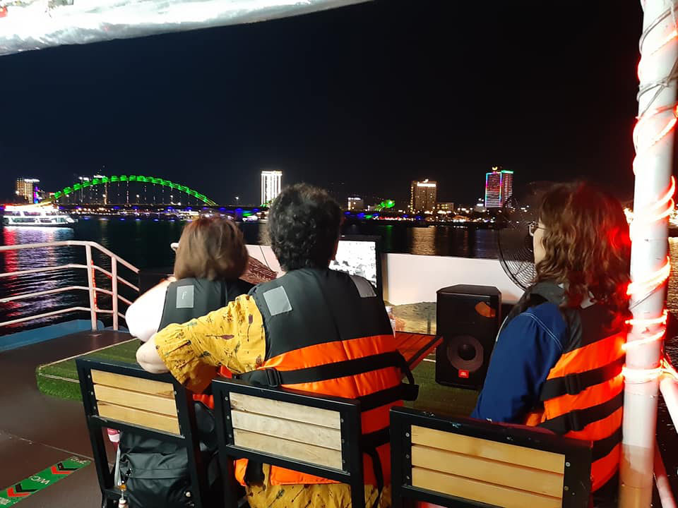 Han River Cruise Da Nang vietnam